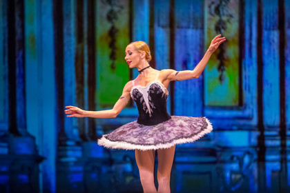 Ballet Russe Monaco 01